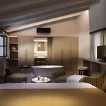 茱莉亚别墅酒店