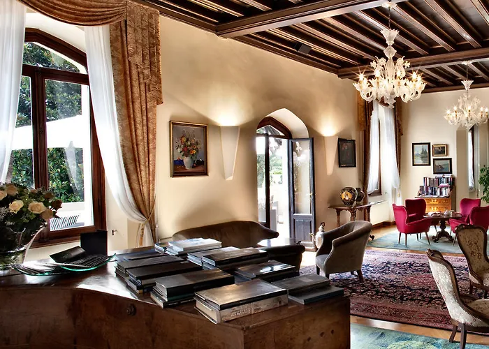 Hotel Giulia Gargnano