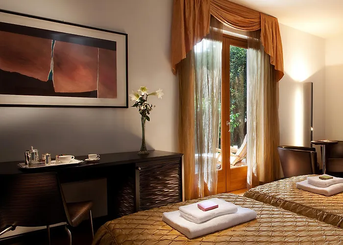 Hotel Giulia 4*