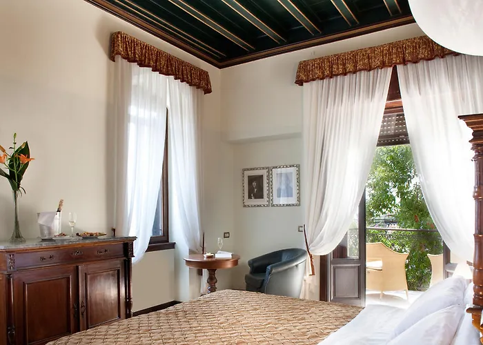 Hotel Giulia 4*